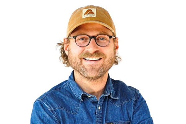 Jonathan Webb is the founder and CEO of AppHarvest, a sustainable foods company developing and operating some of the world’s largest high-tech indoor farms to build an efficient food system.