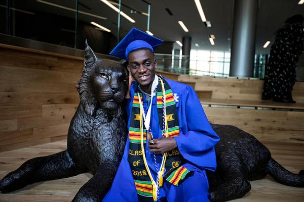 Lewis Honors College grad Esias Bedingar received the Diachun award for outstanding research talent in the form of his independent project and for holding high promise for further professional development in graduate school.