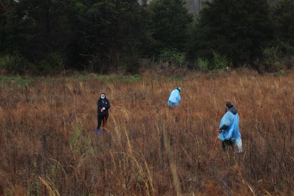 The service-learning field trip was part of Kenton Sena’s Honors course, “The Ecology of Middle-earth.” 