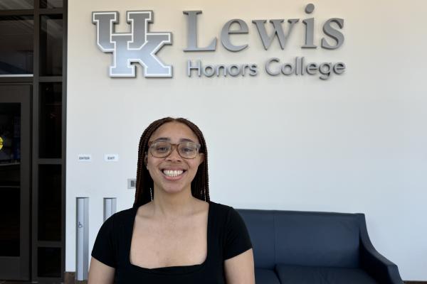 Lewis Honors College student, Sara Dickens