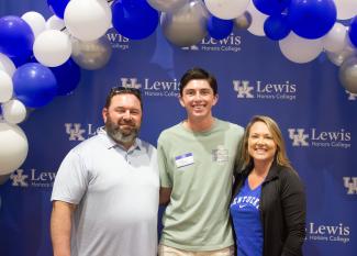 Honors Wildcat with parents