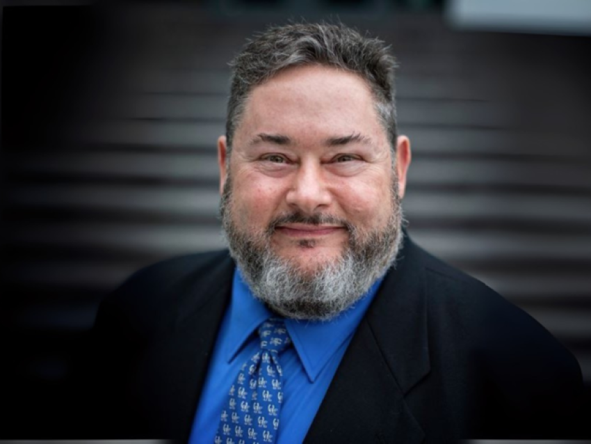 Michael D. Murray’s expertise bridges AI, art, IP and rhetoric — earning acclaim across the nation and around the world. Photo provided.