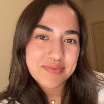 sofia_gomez_lewislaunchleader_2025